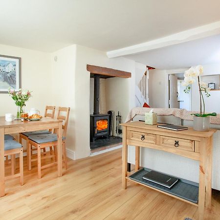 Otters Cottage Ottery St Mary Exteriör bild